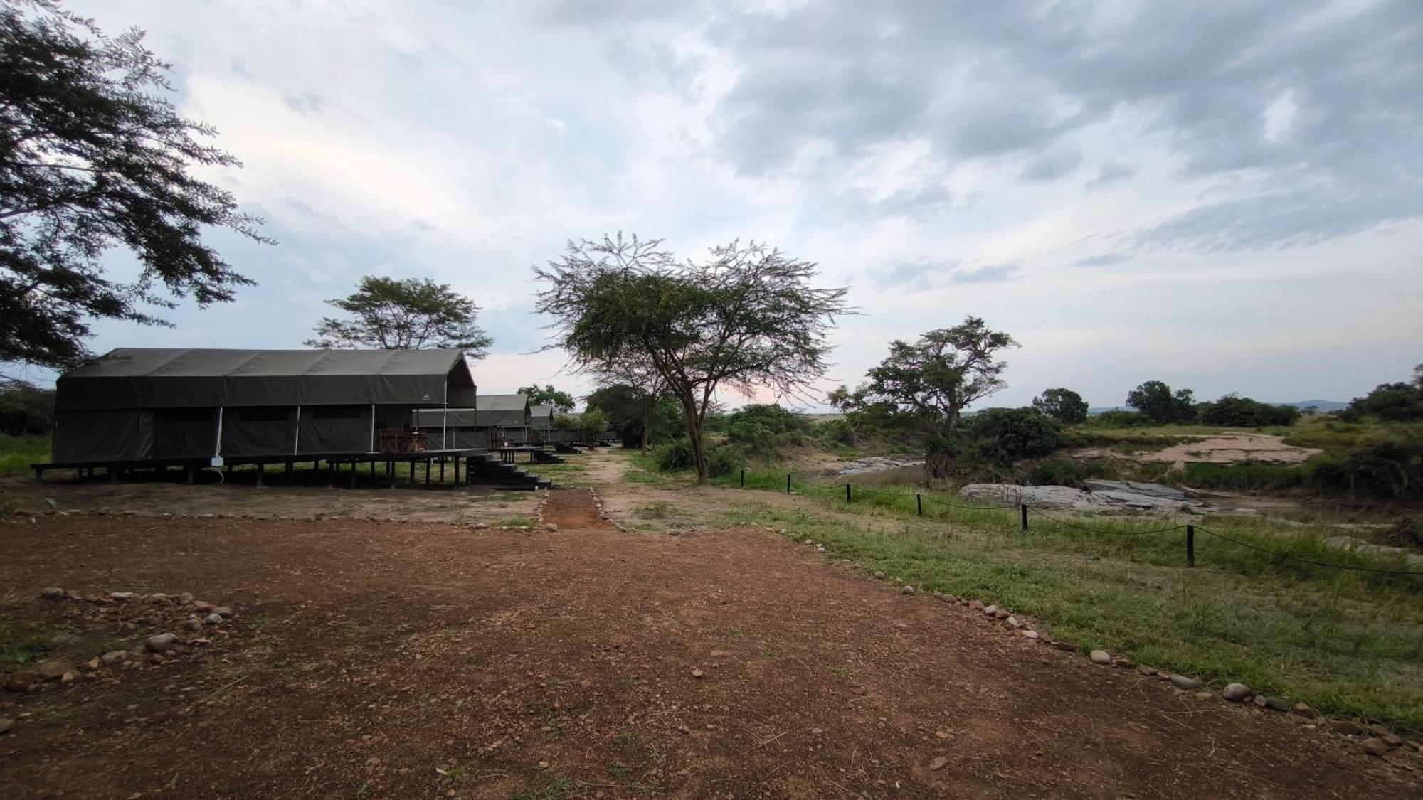 Julia'S River Camp Talek Luaran gambar